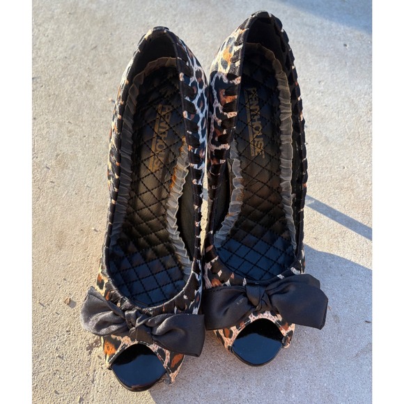 Y2K Penthouse Leopard Print Peep Toe Heels Satin Bow Charm Stiletto Pumps 6 - Picture 3 of 5